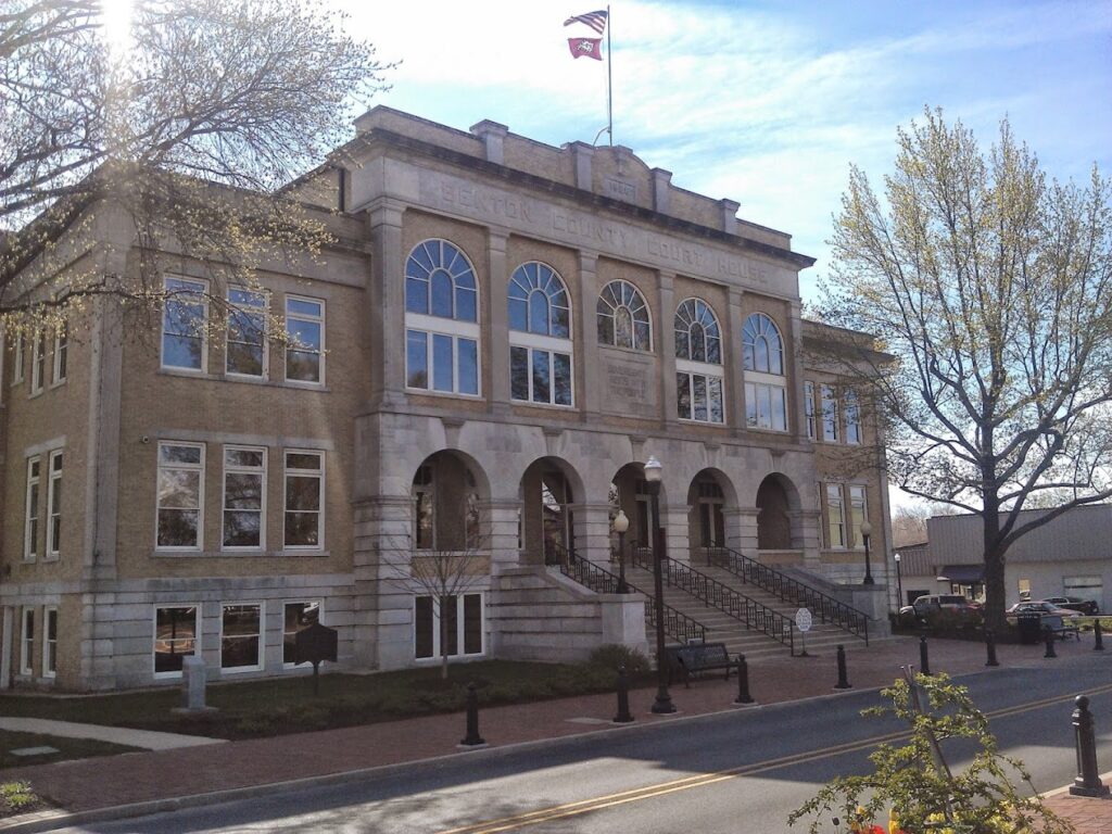 Bentonville Arkansas Benton County Probate Court frequented by estate planning lawyers